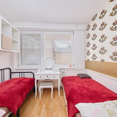 Sweet Apartment Братислава Экстерьер фото