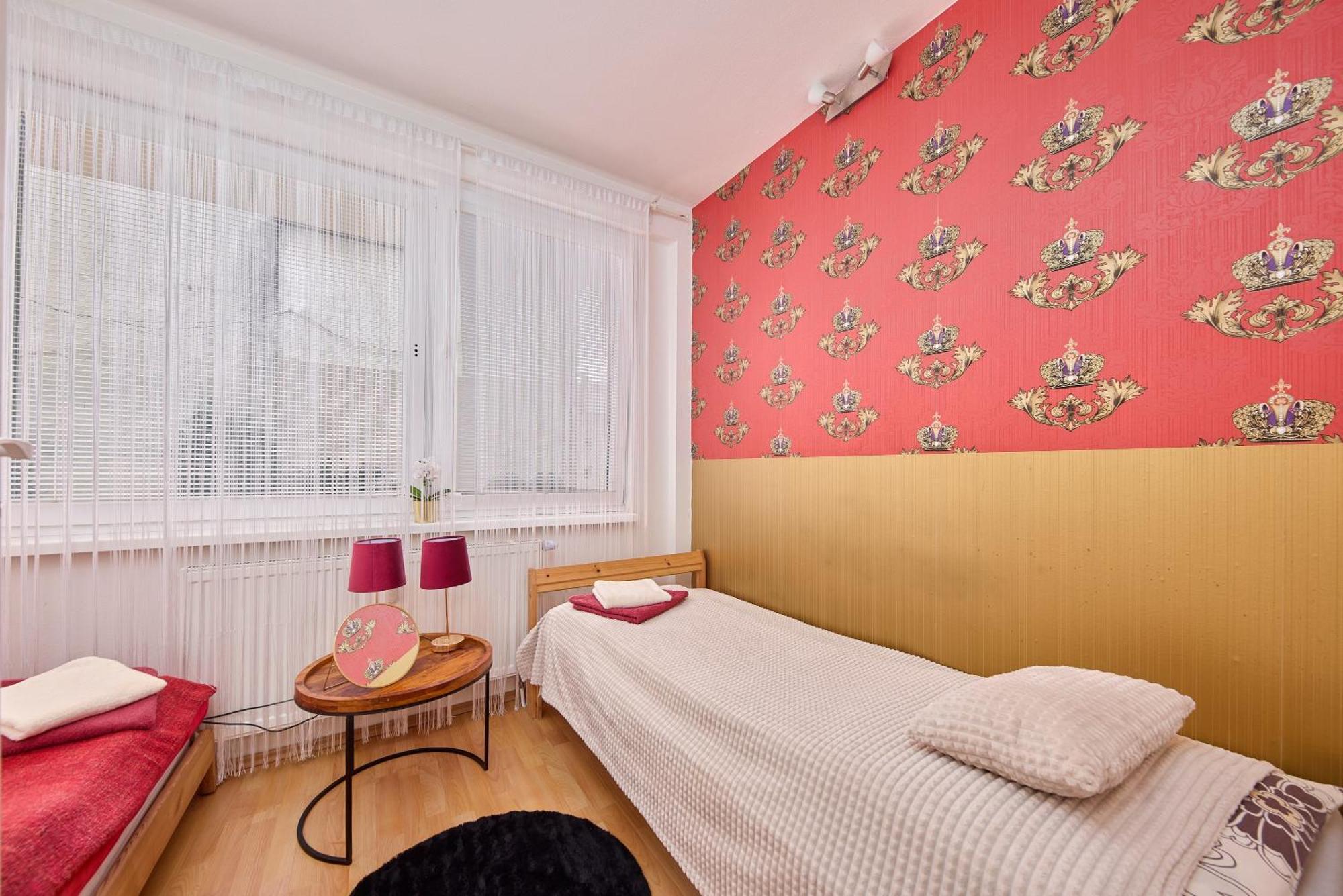 Sweet Apartment Братислава Экстерьер фото